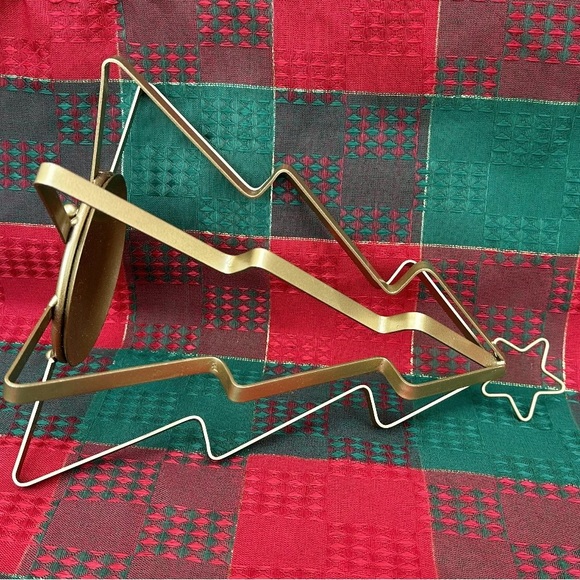 Gold Christmas Tree Candleholder - Picture 9 of 10